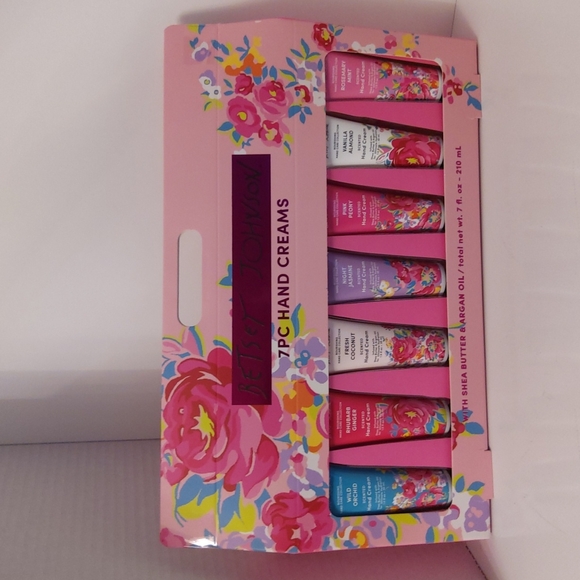 Betsey Johnson Hand Cream Collection, 7-Pcs, NIB - Picture 1 of 4